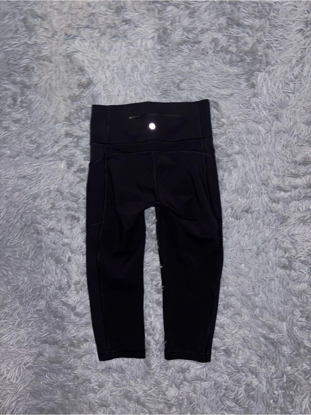 Lululemon Women’s Black Speed Up Crop Leggings Size 4 Pockets Running 16” Inseam
